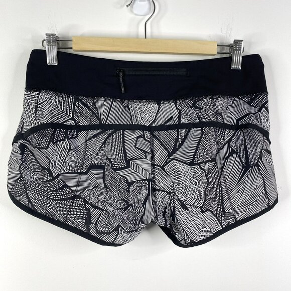 Lululemon Run Speed Shorts Size 6 Dottie Tribe Black White 2.5" Inseam - Picture 2 of 4